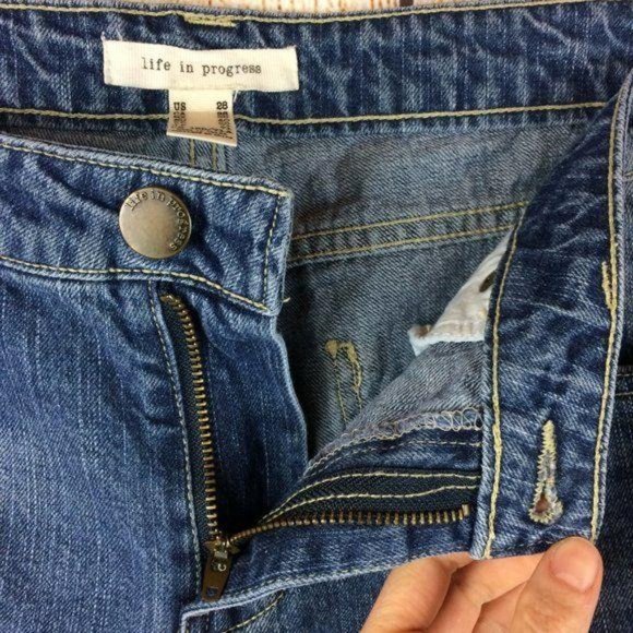 Life In Progress Women's Size 28 Medium Wash Distressed Blue Jeans Destroyed - Picture 5 of 6